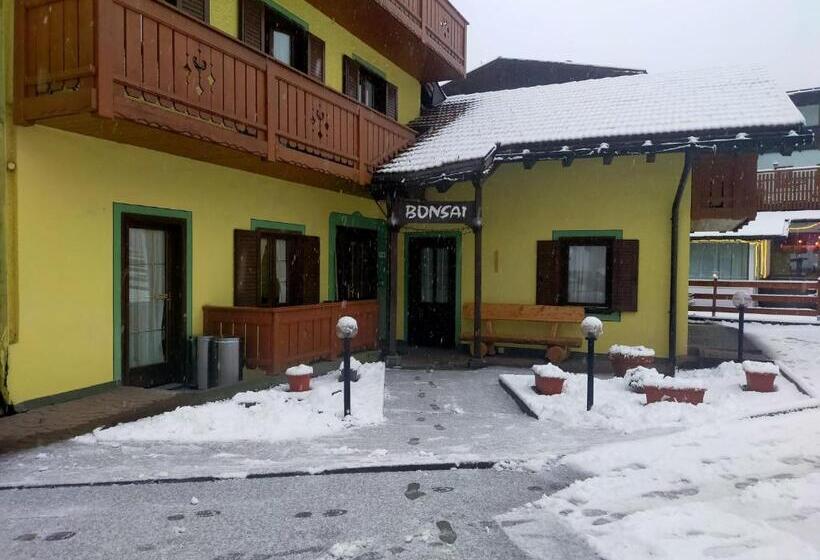 בית מלון כפרי Garnì Bonsai