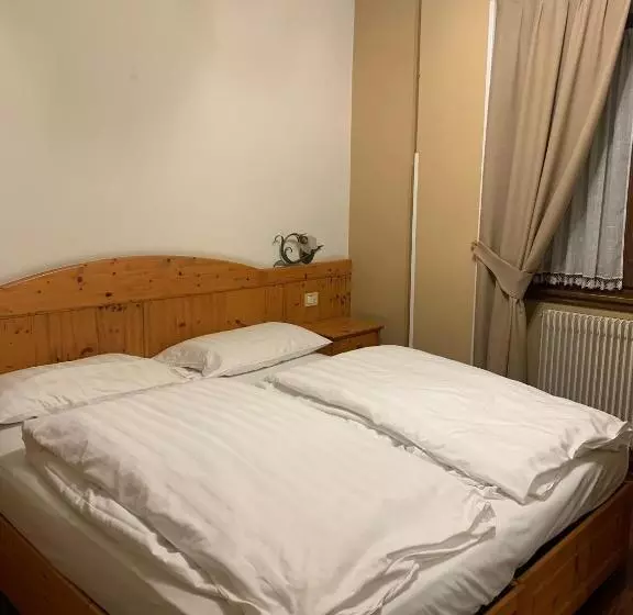 Отель Garnì Bonsai