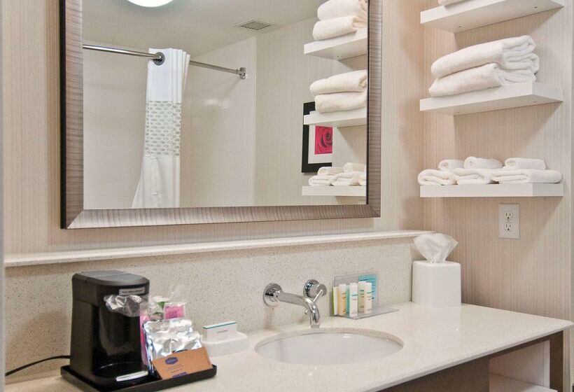 Отель Hampton Inn & Suites Pauls Valley