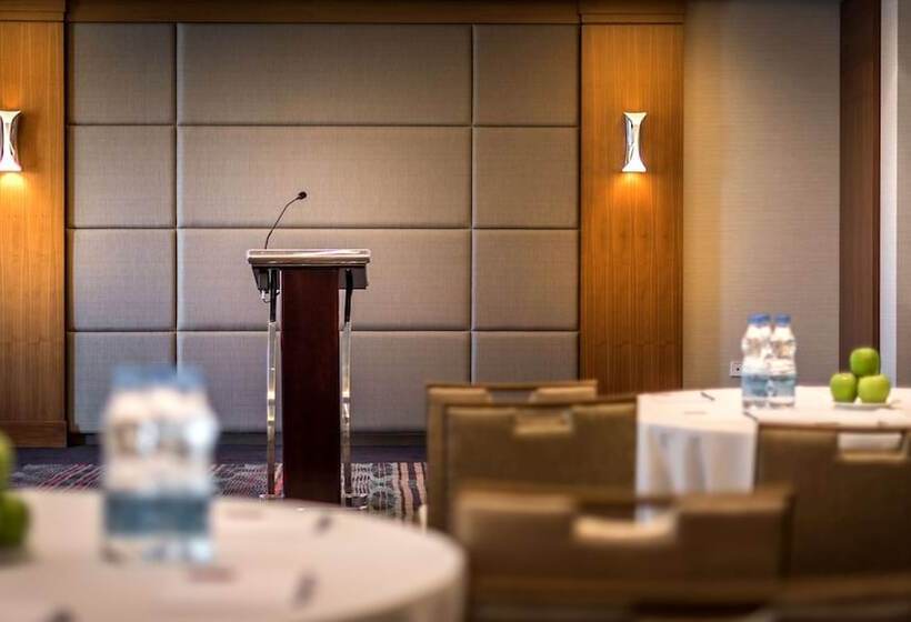 בית מלון כפרי Hyatt Place Pune Hinjawadi