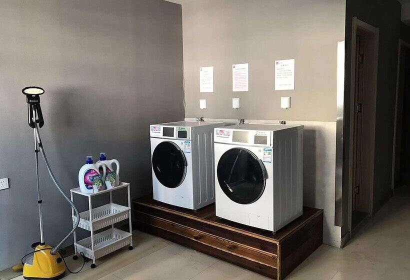 Отель Ibis Jinan Quancheng Rd