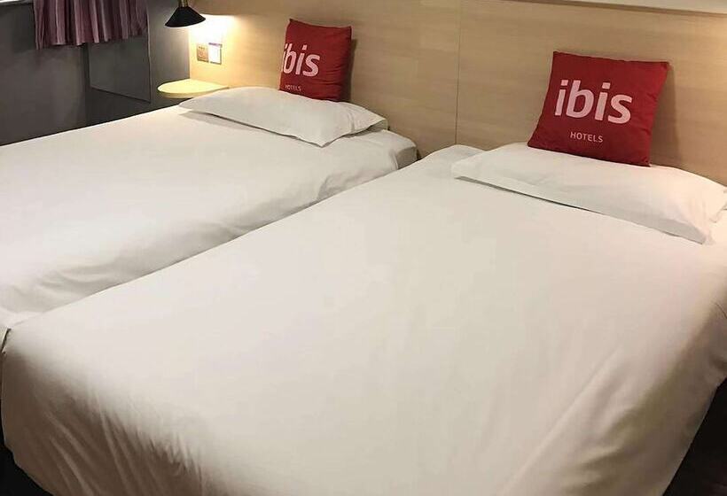 Отель Ibis Jinan Quancheng Rd