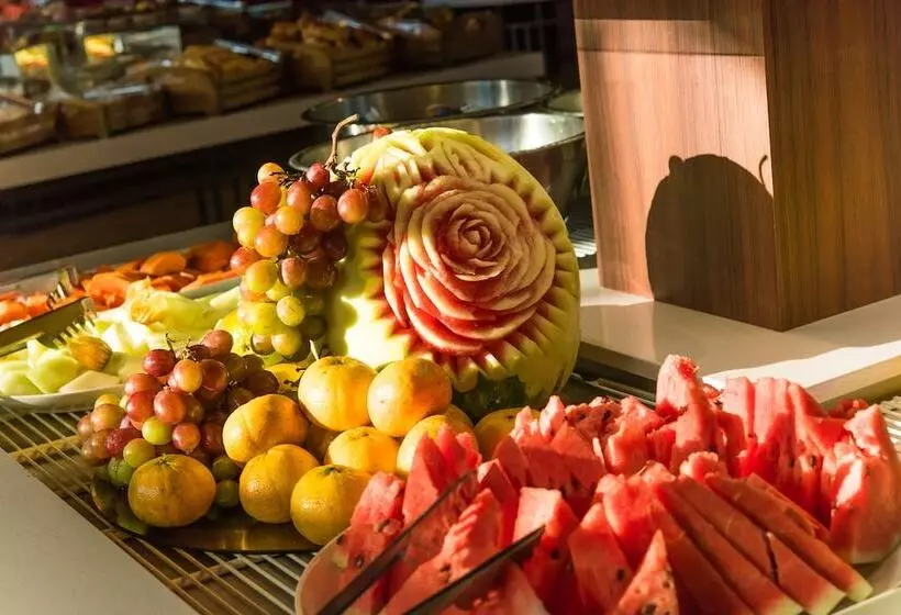 Отель Internacional Gravatal