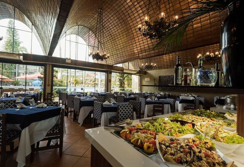 فندق Internacional Gravatal