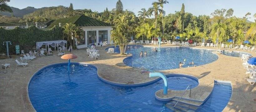 فندق Internacional Gravatal