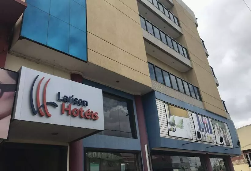 酒店 Larison Hoteis Jiparana