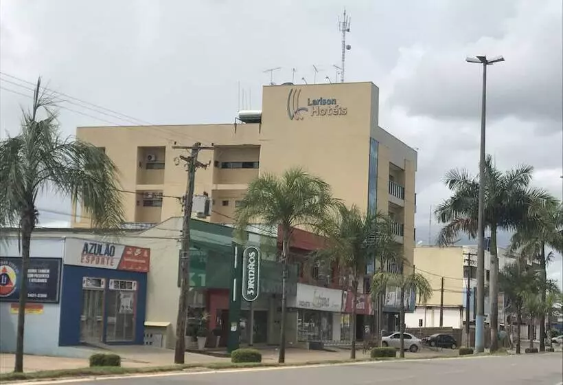 酒店 Larison Hoteis Jiparana