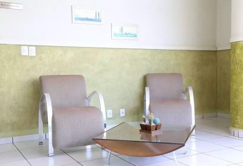 酒店 Larison Hoteis Jiparana