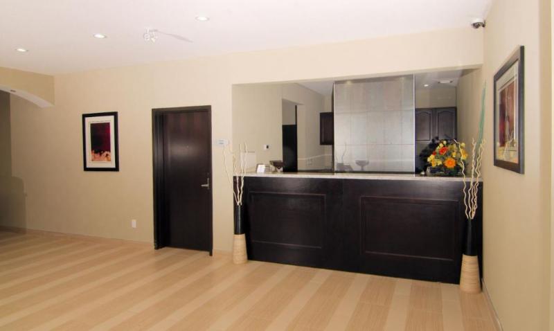 בית מלון כפרי Paradise Inn And Suites Redwater