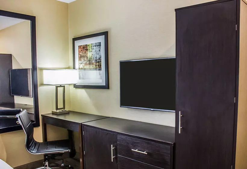 בית מלון כפרי Pitkin