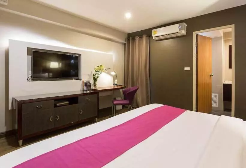 Hotel Ratchada Point