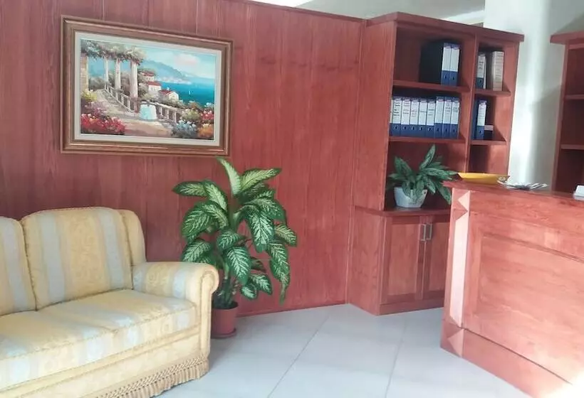 Отель Riviera Azzurra