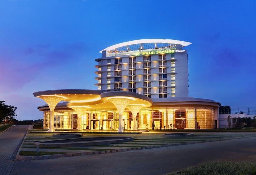 فندق Santika Premiere Kota Harapan Indah