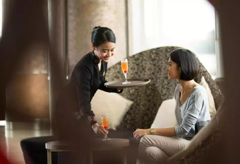 בית מלון כפרי Santika Premiere Kota Harapan Indah