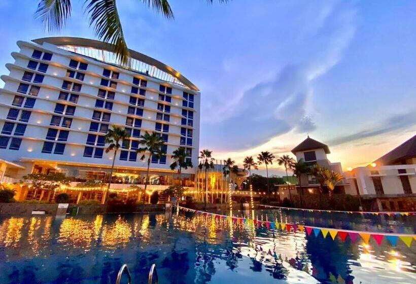 فندق Santika Premiere Kota Harapan Indah