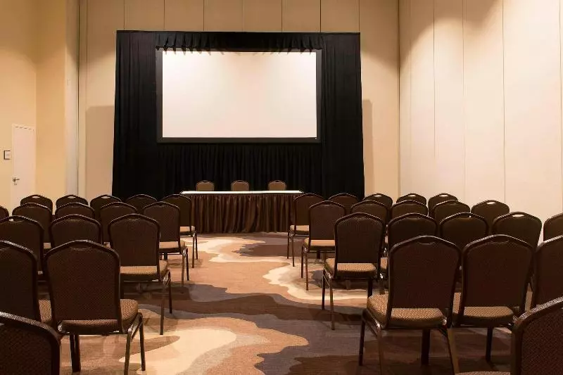 Sheraton Mesa Hotel At Wrigleyville West