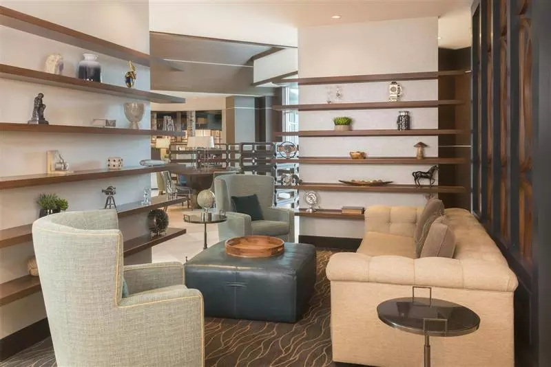 Sheraton Mesa Hotel At Wrigleyville West