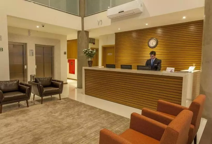 酒店 Sao Carlos Marklin Suites