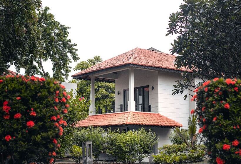 בית מלון כפרי Sun Siyam Pasikudah