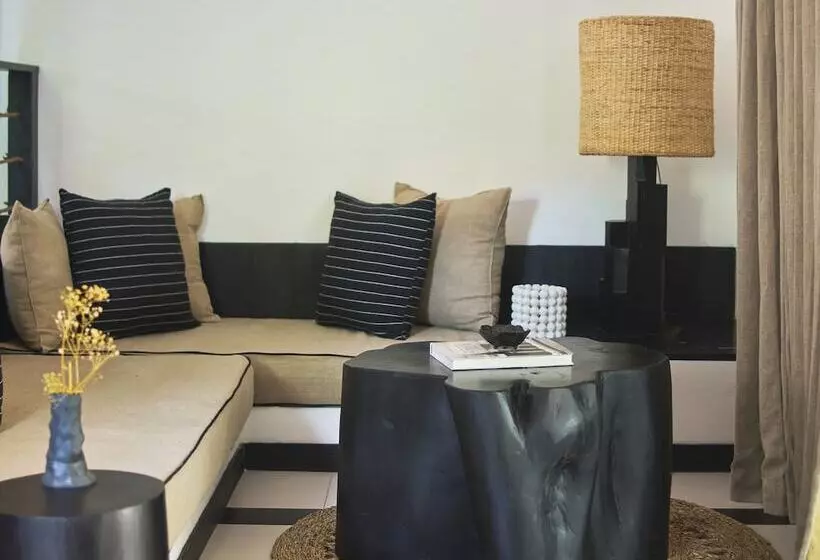 هتل Sun Siyam Pasikudah