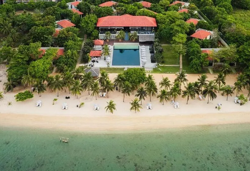 ホテル Sun Siyam Pasikudah