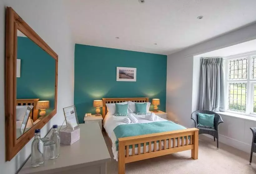 Отель The Hunters Inn