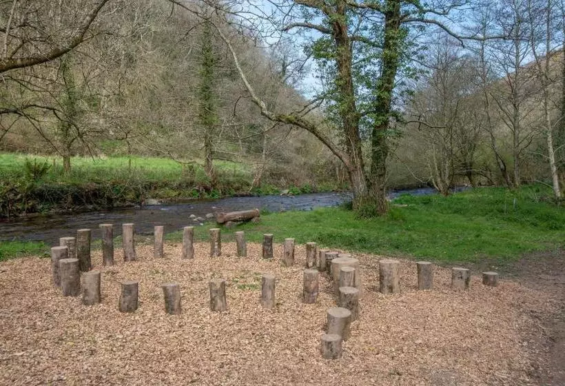 Отель The Hunters Inn