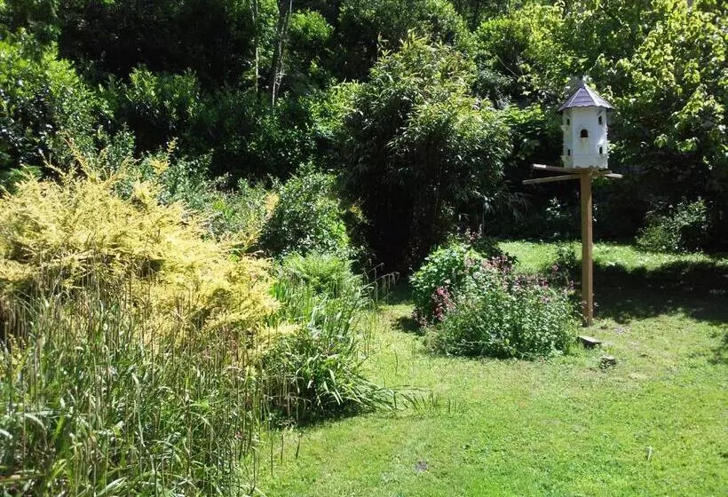 Отель The Hunters Inn