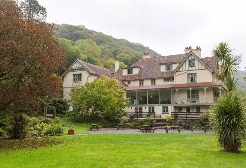 Отель The Hunters Inn