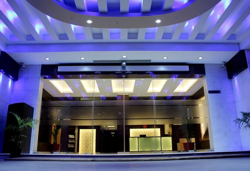 酒店 The Oasis  Vadodara