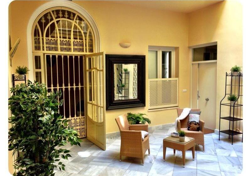 Life Apartments San Vicente