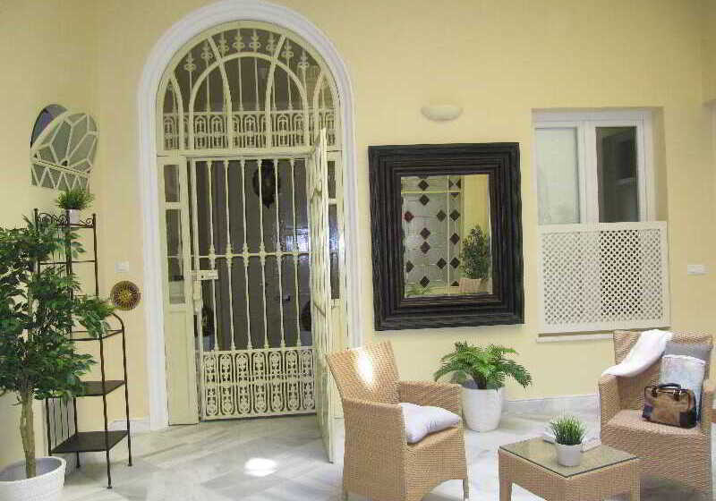 Life Apartments San Vicente