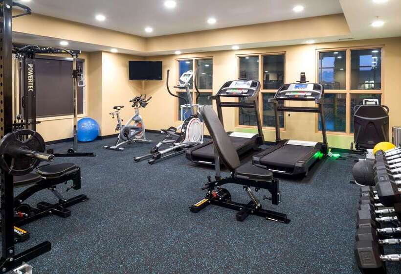 Microtel Inn & Suites By Wyndham Red Deer