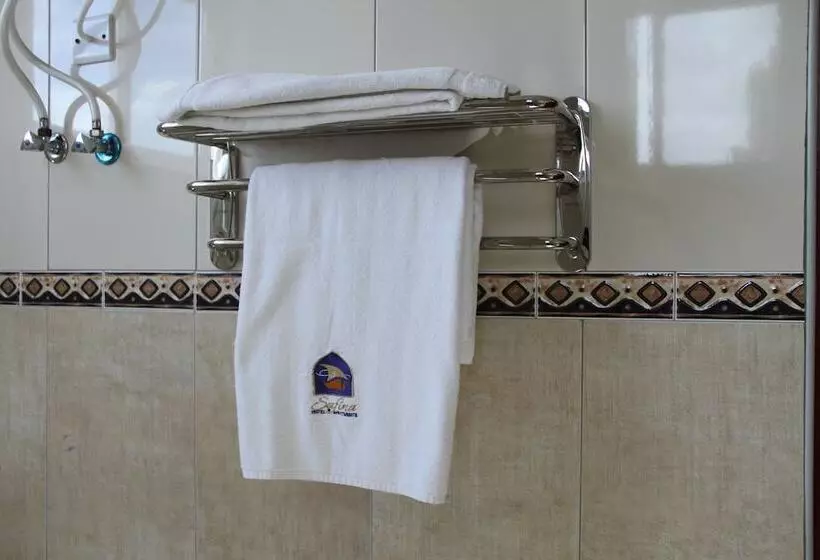 Safina Hotel & Apartments