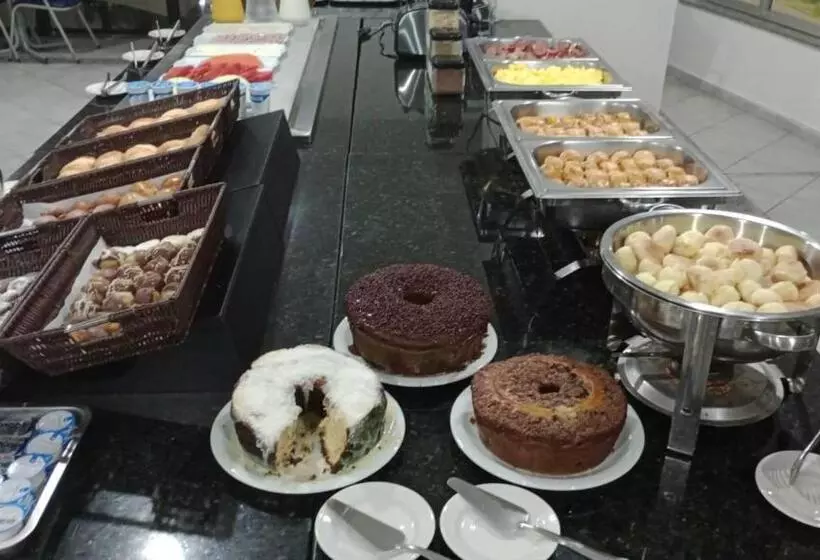 Summit Inn Hotel Pouso Alegre