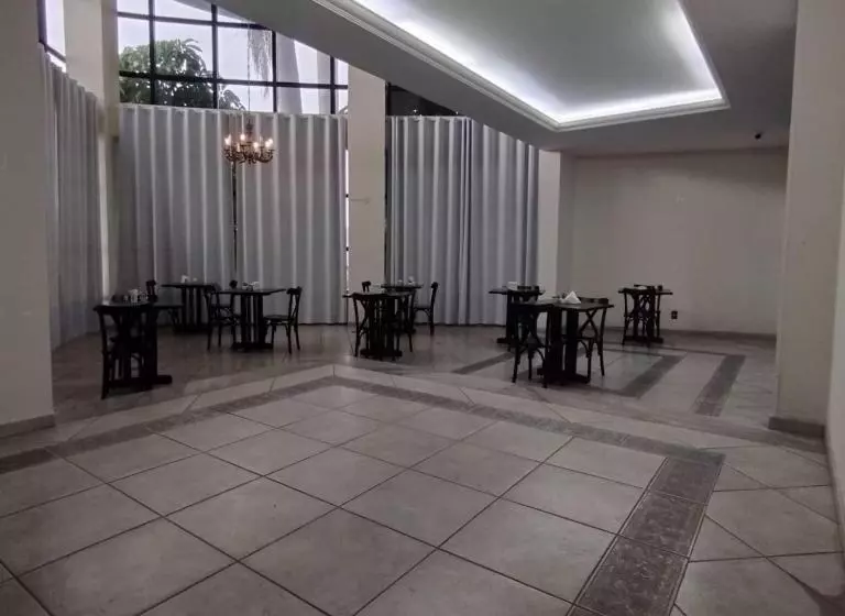 Summit Inn Hotel Pouso Alegre