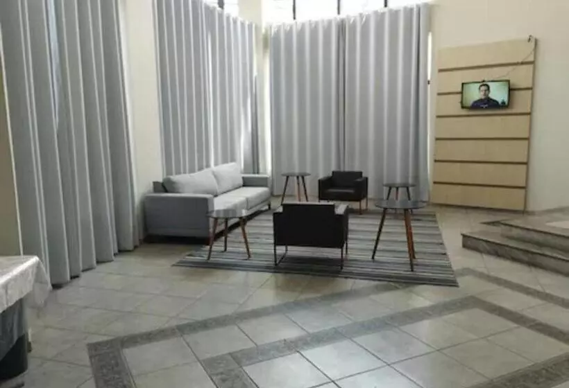 Summit Inn Hotel Pouso Alegre