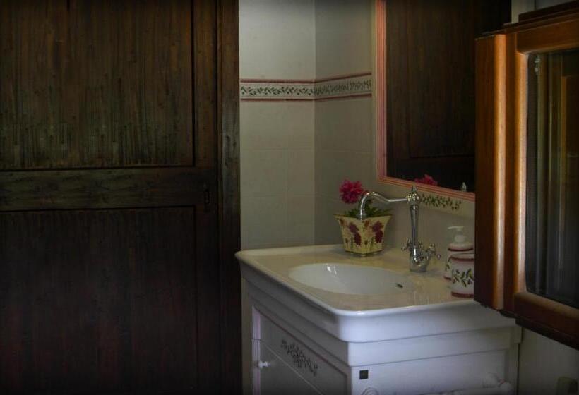 צימר Bosco D Olmi Country House