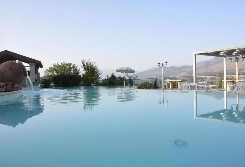 Aamiaismajoitus (B&B) Bosco D Olmi Country House