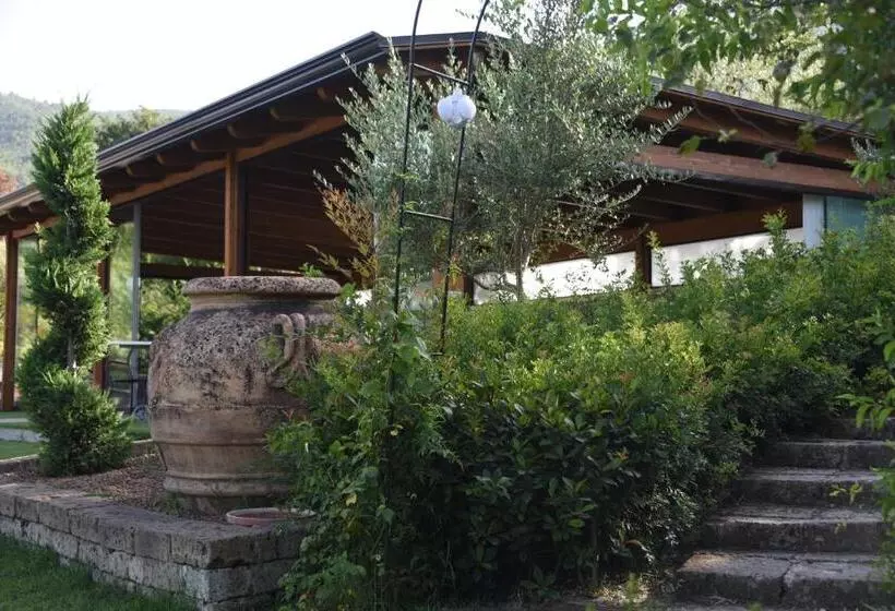 Aamiaismajoitus (B&B) Bosco D Olmi Country House