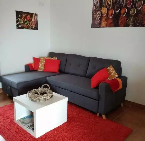 ベッドアンドブレックファースト L Auberge