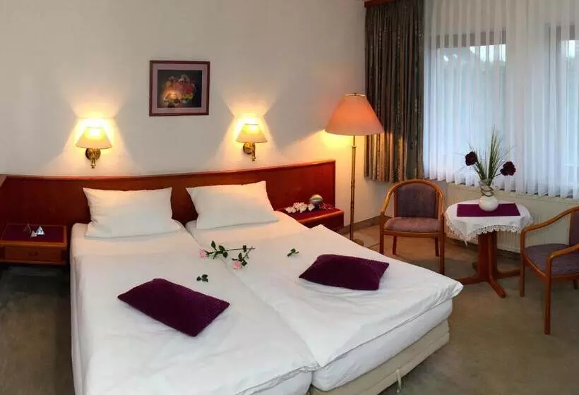 Hotelli Garni Vierjahreszeiten