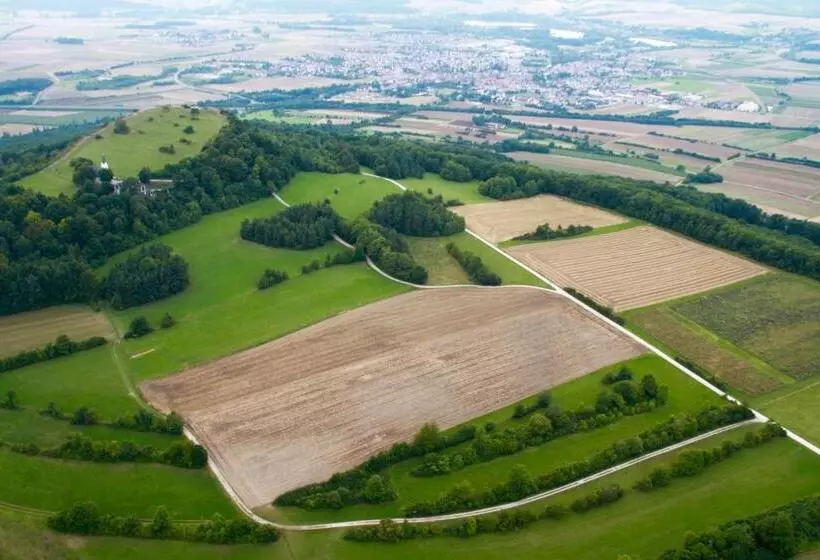 Hotelli Garni Vierjahreszeiten
