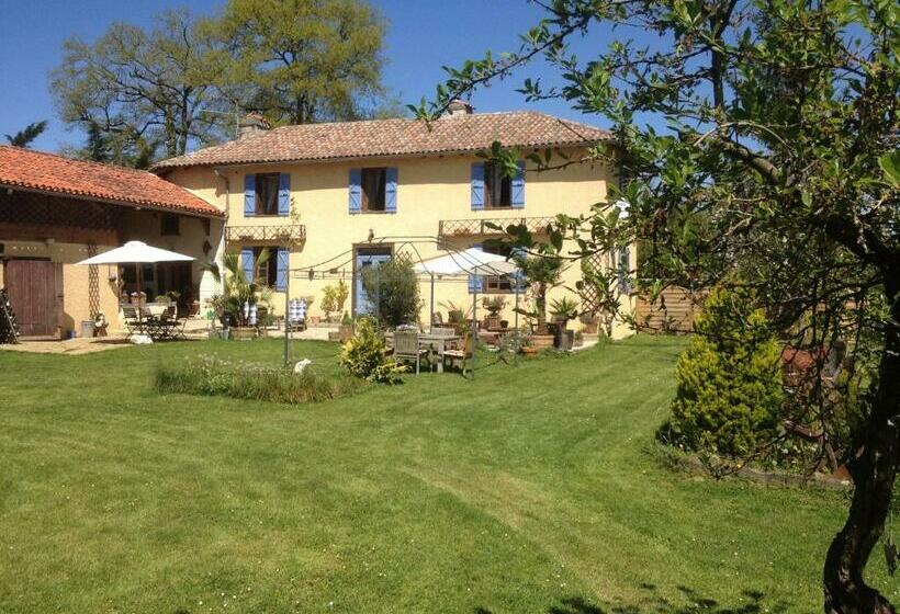 مبيت وإفطار Domaine Le Chec