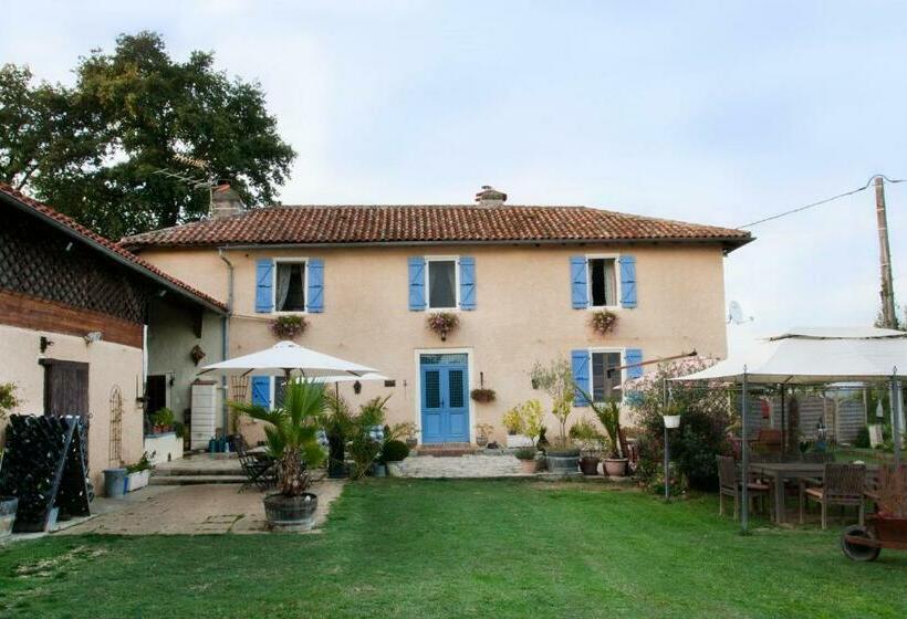 مبيت وإفطار Domaine Le Chec