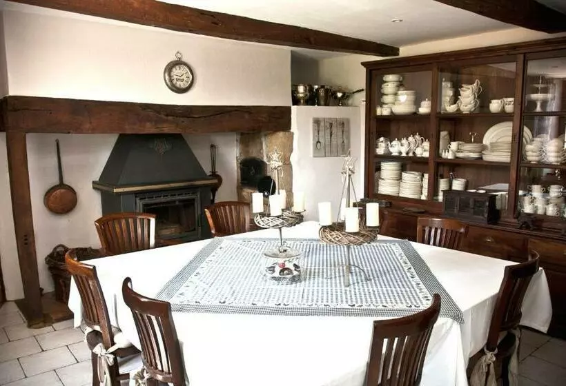 Aamiaismajoitus (B&B) Domaine Le Chec