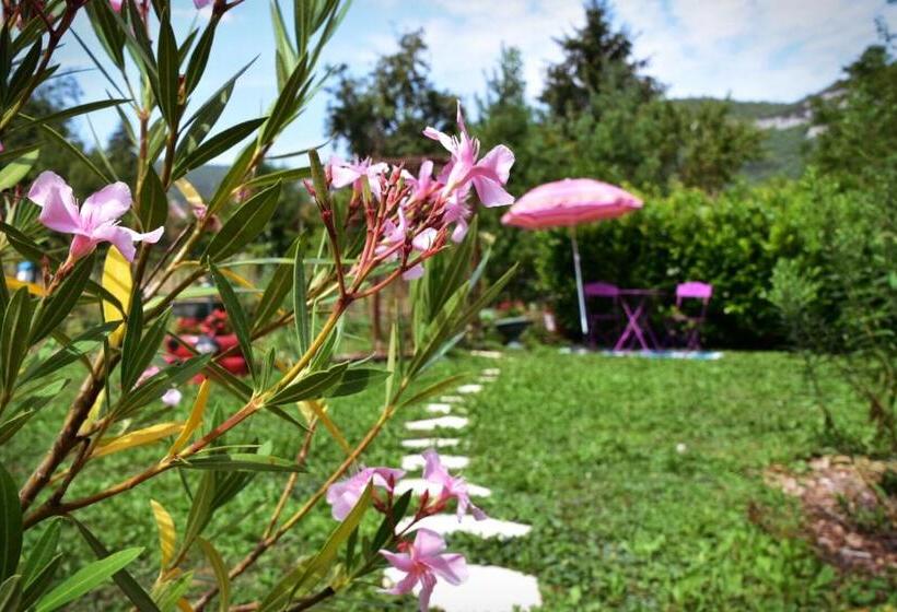 Bed and Breakfast Douce Vallee