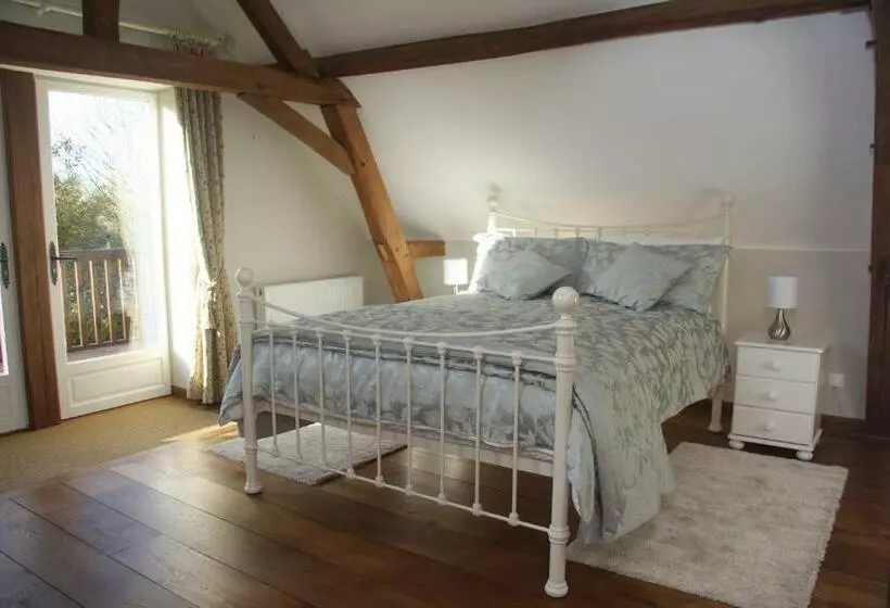 ベッドアンドブレックファースト Les Bouts De Rallé Chambre D Hotes