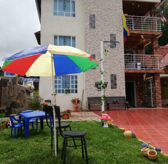 Hotel Portal De La Cascada Mongui