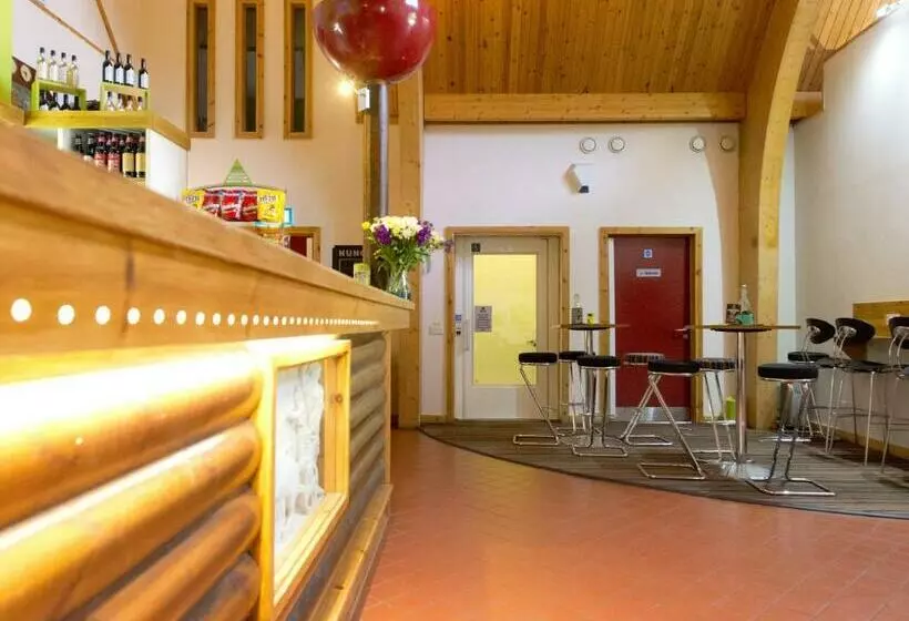 Hotelli Yha London Lee Valley